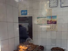 -土门八珍烤鸡腊味店(土门老店)