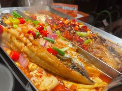 -鸣记脆皮烤鱼·海鲜烤鱼(亿合城店)