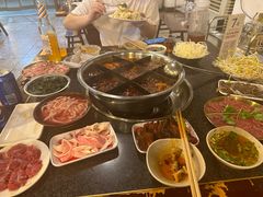 -邓莽子老火锅(中兴路总店)