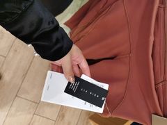 -lululemon(上海浦东IFC店)