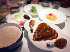 精品烤鸭-悦江(梅奔中心店)