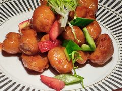 士多啤梨咕噜肉-粤·向群饭店(麓景路店)