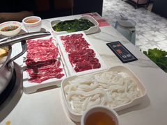 -八合里牛肉火锅(上海世茂广场店)