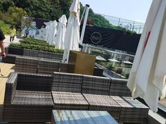 -UNI UNI(环亚凯瑟琳店)