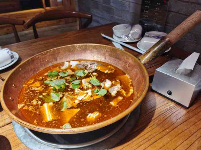 围炉铜瓢牛肉-"96围炉铜瓢牛肉96 开在闹市区的小院.