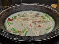 -宽板凳老灶火锅(南礼士路店)