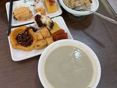 -牛街洪记小吃店(牛街店)