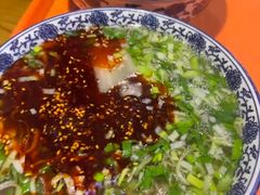 -伊穆祥牛肉面总店·清真