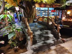 -城墙拐拐火锅(三峡广场黑金冠店)