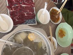 牛骨浓汤锅底-潮汕牛肉火锅