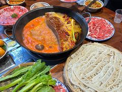 -袁山山重庆火锅(丈八北路店)