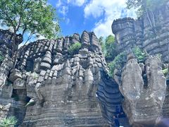 -梭布垭石林景区