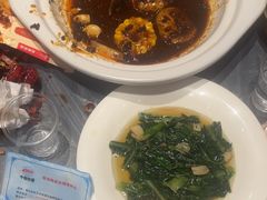 -肥肥虾庄·金牌油焖大虾(杨园滨江时代walk店)