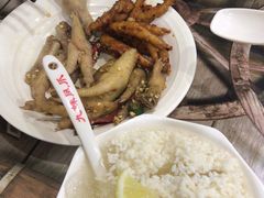 三鲜冰粉-嘉州九妹凤爪(乐山总店)