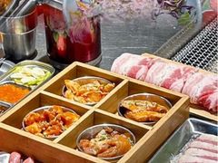 -马路牙子烧烤馄饨酒馆(望京店)
