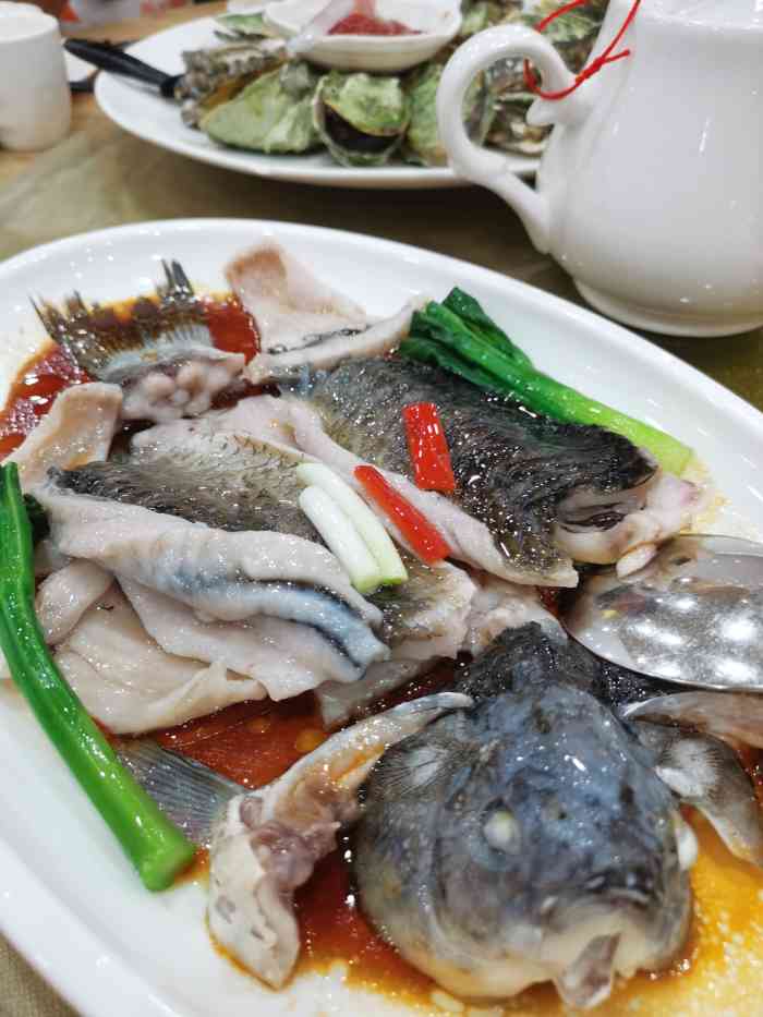 南记海鲜酒家·正宗顺德菜(佛山禅城店)-"服务员像没睡醒,回复语气像