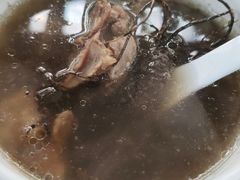 地胆头老鸭汤-油城印象(宾南路店)
