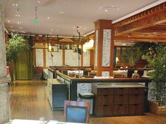 -八府香鸭·啫啫煲(华山路店)