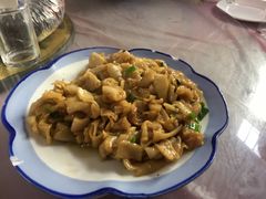 -黄店镇芝堰英才饭店