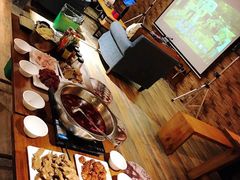 -玩坞轰趴馆·户外团建聚会主题生日派对馆(世豪广场店)