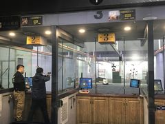 -都市枪神实弹射击俱乐部