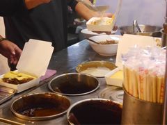 -六合夜市