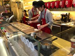 -1828王老吉·草本新茶(珠江新城地铁站店)