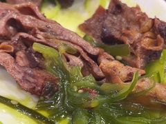 -哈尔滨小酒馆·鲜肉现穿自助烧烤(康新花园店)