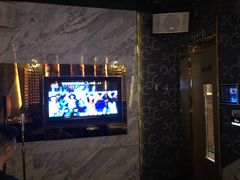 -K+全国连锁KTV(绿地缤纷天地店)