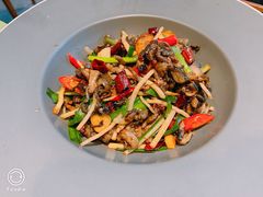 普洱小炒乌鸡肉-半山腰·云南菜(侨福芳草地店)