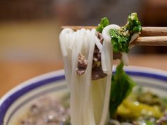 -云阿蛮云南生烫牛肉米线(奉贤路店)