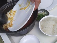 -米线源过桥米线(西二路总店)