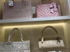 -六六奢品·vintage中古·回收二手奢侈品包包手表首饰(环球港店)
