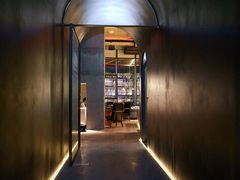 -饮湖威士忌鸡尾酒吧