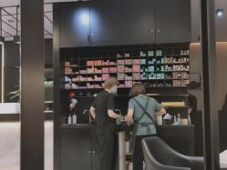 -HAIR CORNER