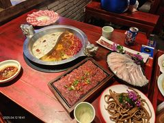 -袁老四重庆老火锅(桐梓坡店)