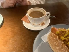 -卡普里披萨·牛扒·下午茶