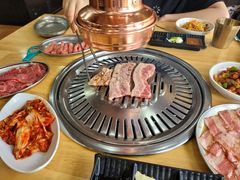 -牛信亭韩国料理·炭火烤肉(紫藤路店)