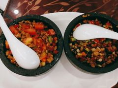 黑红三剁双拼-蝴蝶泉宾馆-中餐厅
