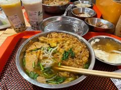 -柳州肥姨妈大骨螺蛳粉(双阳路店)