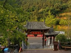 -楠柏弯休闲山庄(梨花溪店)