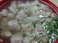 -张阿三馄饨店