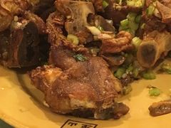 椒盐猪手-深山老屋(张江店)
