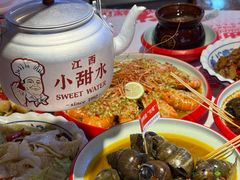 -老闵田螺馆·南昌市井菜·特色小吃(总店)