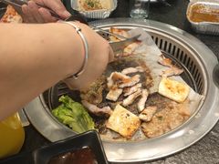 -烤路里·韩国品质自助烤肉(石路天虹4号店)