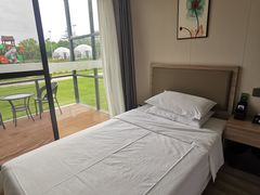 -上海怡沁园度假酒店