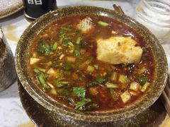 -谭记石锅鱼府(三道堰店)