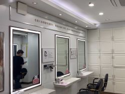 -镁连社·美联社