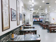 -牛一嘴·兰州牛肉面·大盘鸡(财富中心店)