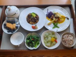 -馨月汇·一悦馨香月子中心(前滩店)